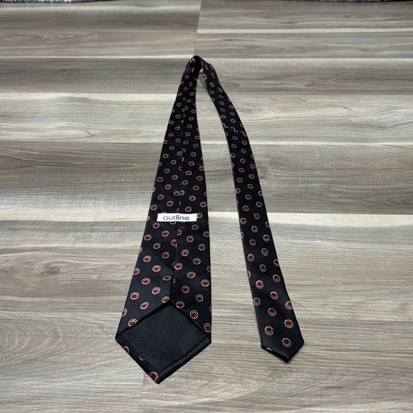 Outline 100% Silk tie - Picture 6 of 7